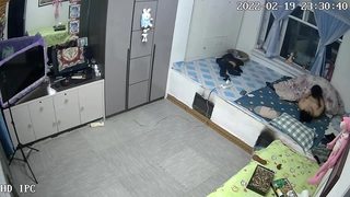 曼谷寻花_性感火辣红唇人妖