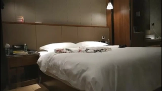 杰克探花约草兼职小少妇 大胸粉嫩 打屁股欣赏鲍鱼 妹子依然百依百顺