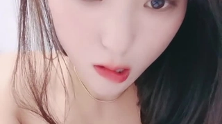 师生不伦，最新门事件，火爆全网巨乳老师勾引学生户外小树林野战