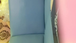 海王队长的白丝小母狗，居家少妇无毛白虎逼精彩大秀直播，逼里夹着大黑牛颤动，揉捏骚奶子浪叫听狼友指挥
