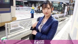 国模龙馨宾馆大尺度私拍完后被摄影师潜规则深入交流一下1080P超清
