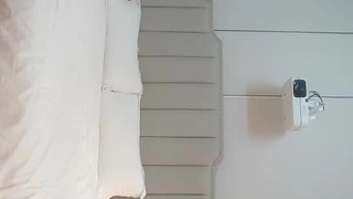 探花深夜场约了个高颜值甜美妹子